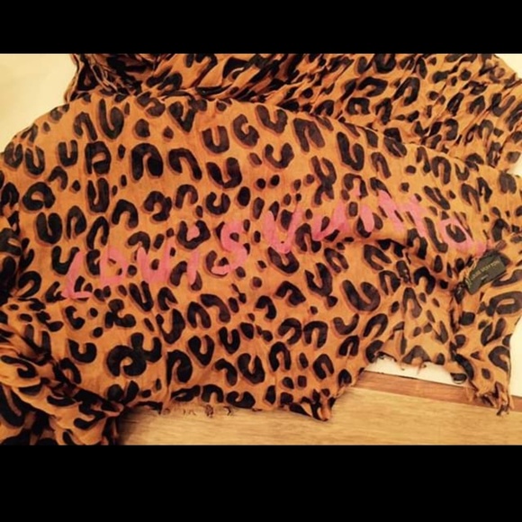 Scarf - Picture 2 of 2